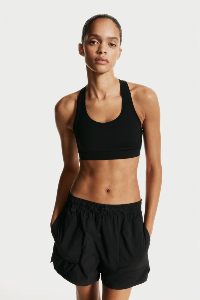Sports bra with Cool Hand Feel DryMove